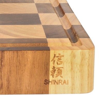 Shinrai Knives - Chess Cutting Board Acacia Wood - 40 x 30 x 4.5 cm