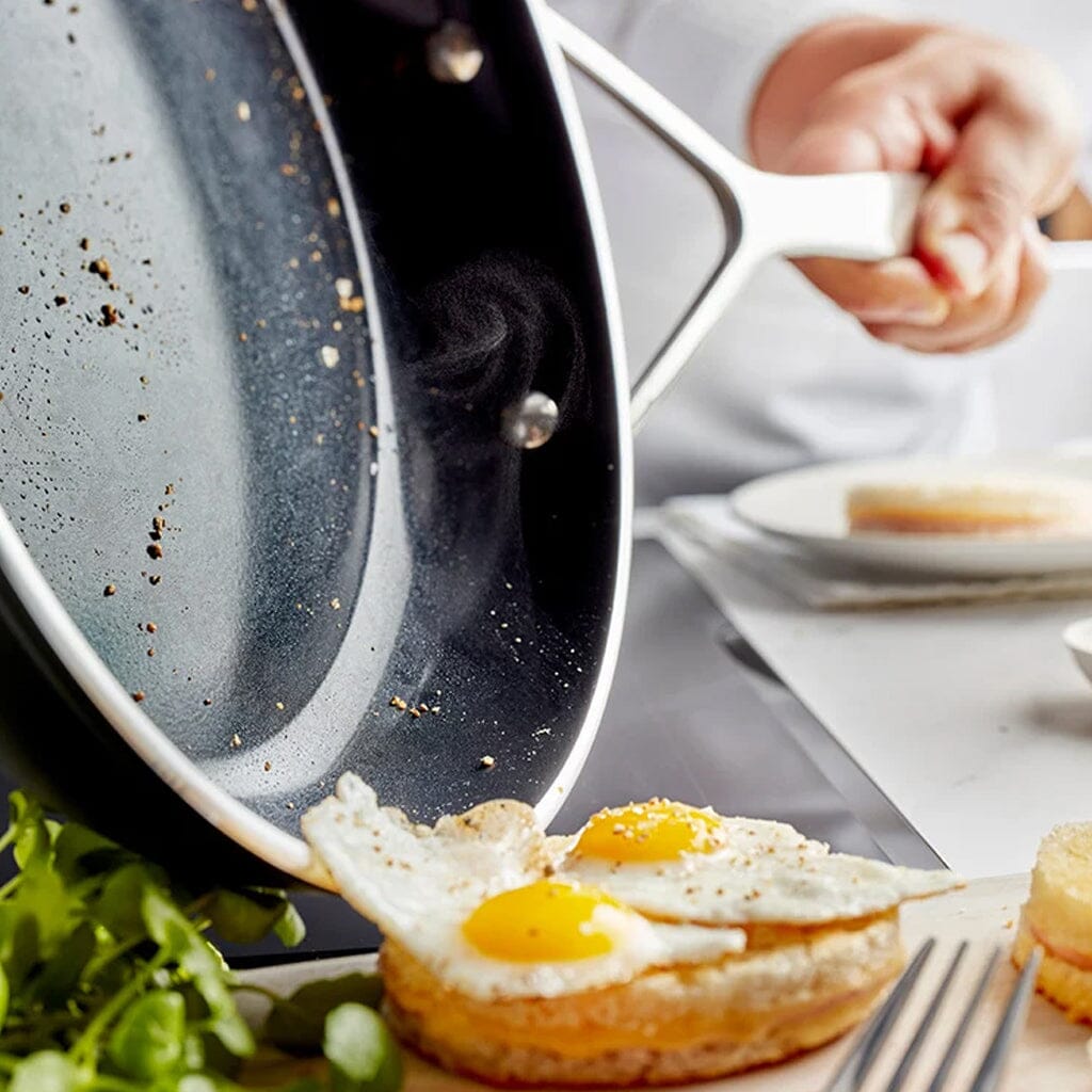 PFAS-free frying pans